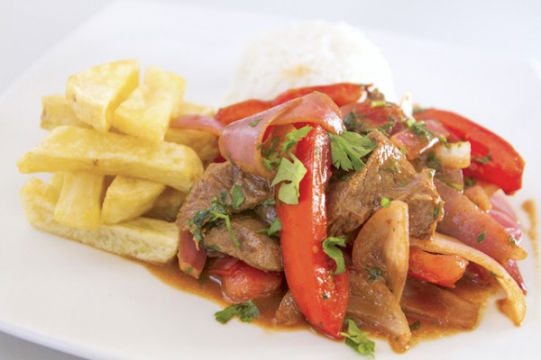 Lomo Saltado ©Renzo Tasso Ocex Perou