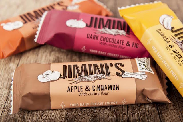 Les barres à base de farine de cricket