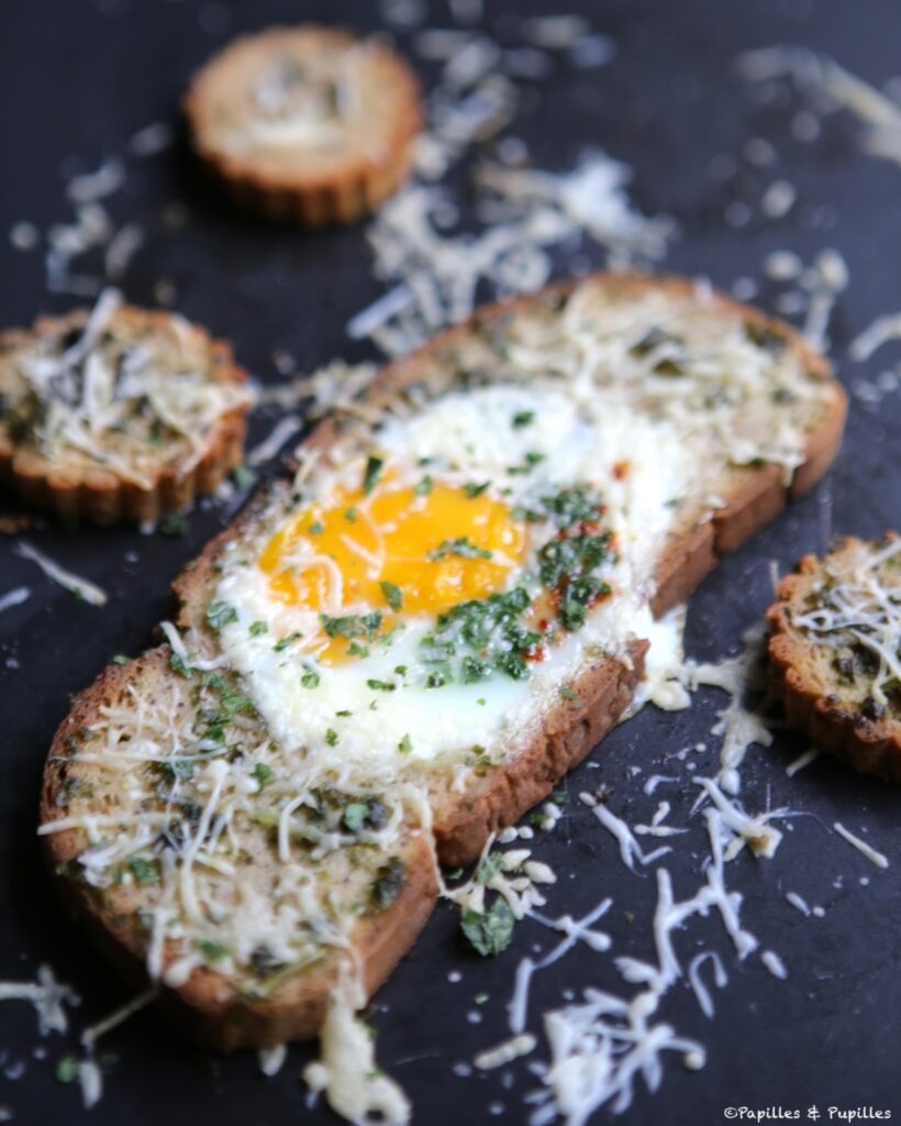 l-oeuf-dans-le-trou-un-plat-parfait-pour-le-brunch