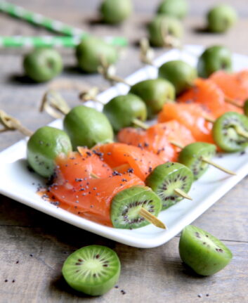 Brochettes kiwaï truite fumée
