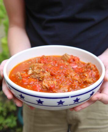 Sauté de veau aux poivrons et tomates