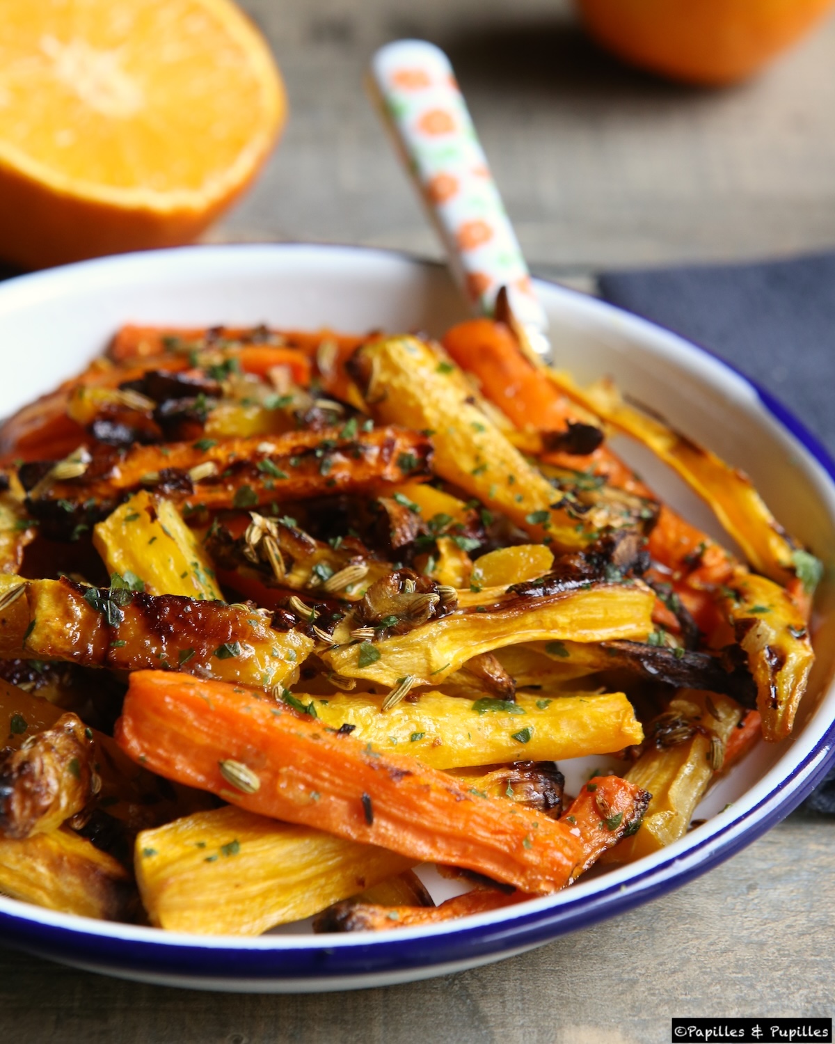 Salade de carottes rôties aux grains de fenouil