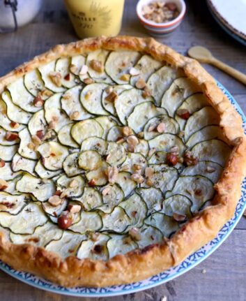 Tarte à la courgette, à la ricotta et à la moutarde