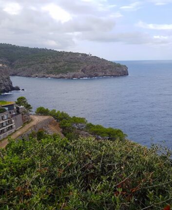 Vue depuis la terrasse de Caproig