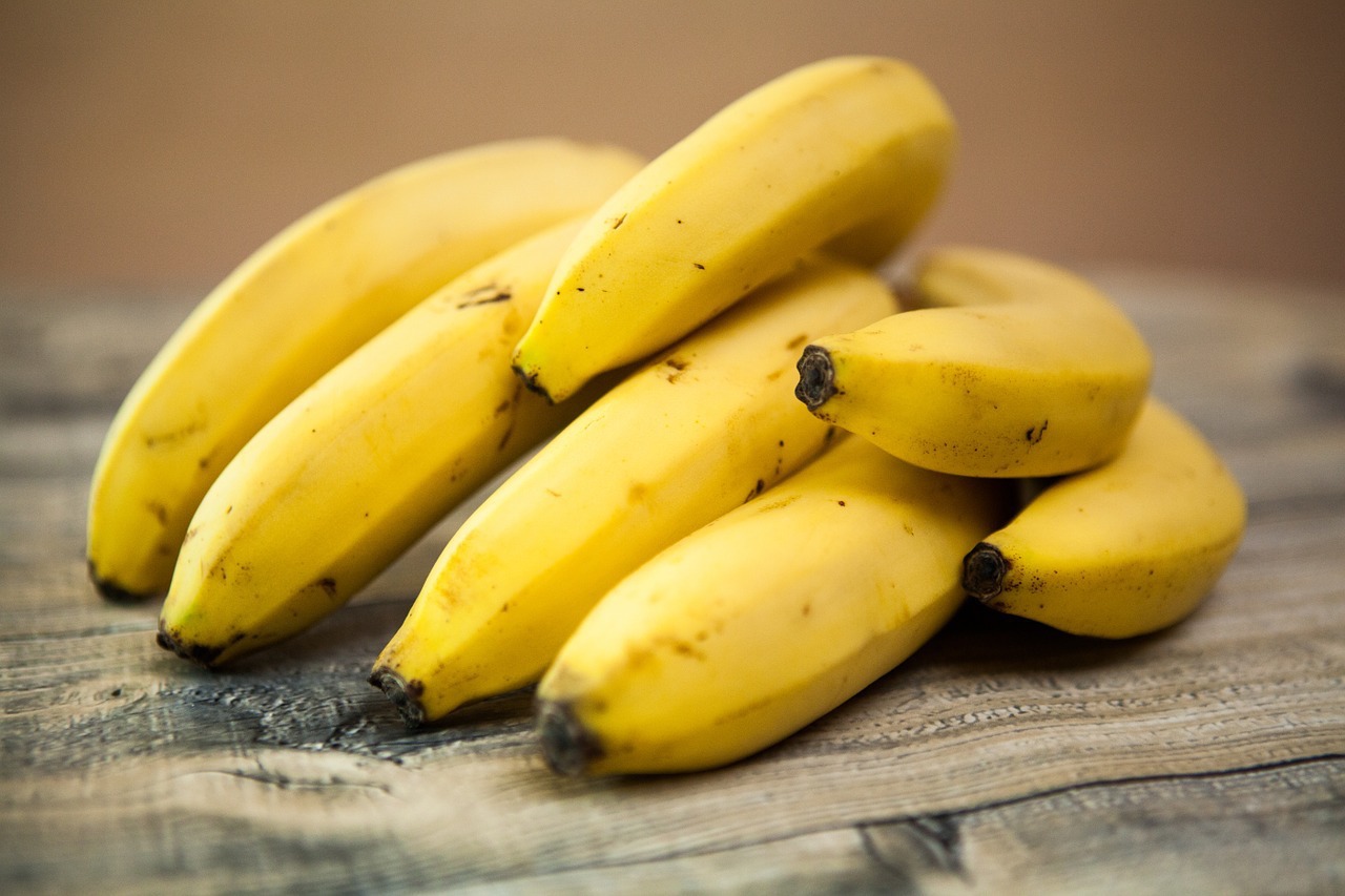 Bananes (c) GabiSanda CC0 Pixabay