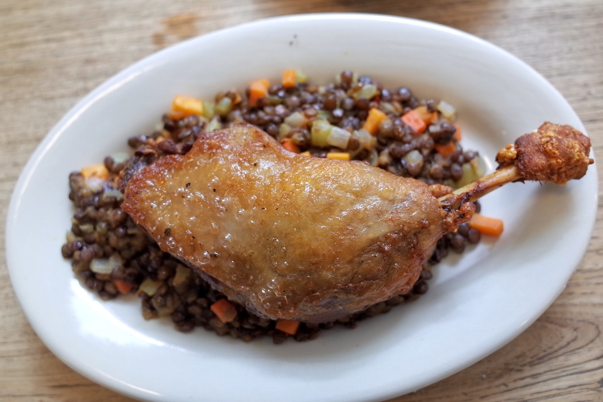 Canard confit et lentilles