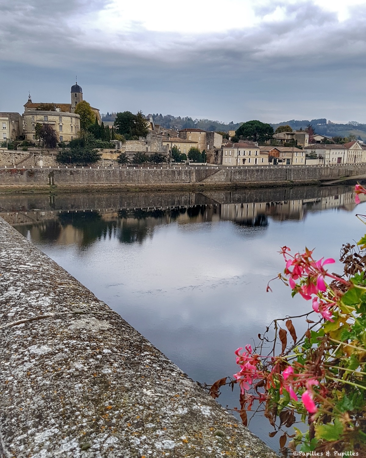 Castillon La Bataille - Pont sur la Dordogne - Gironde