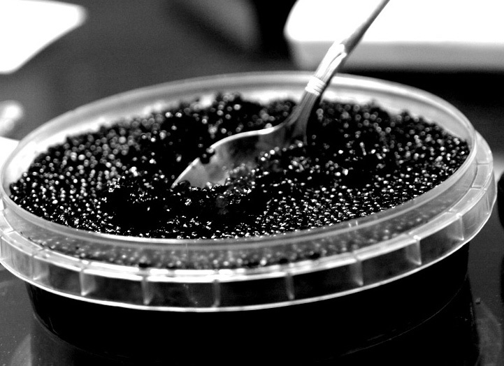 Caviar (c) Cavin CC BY 2.0