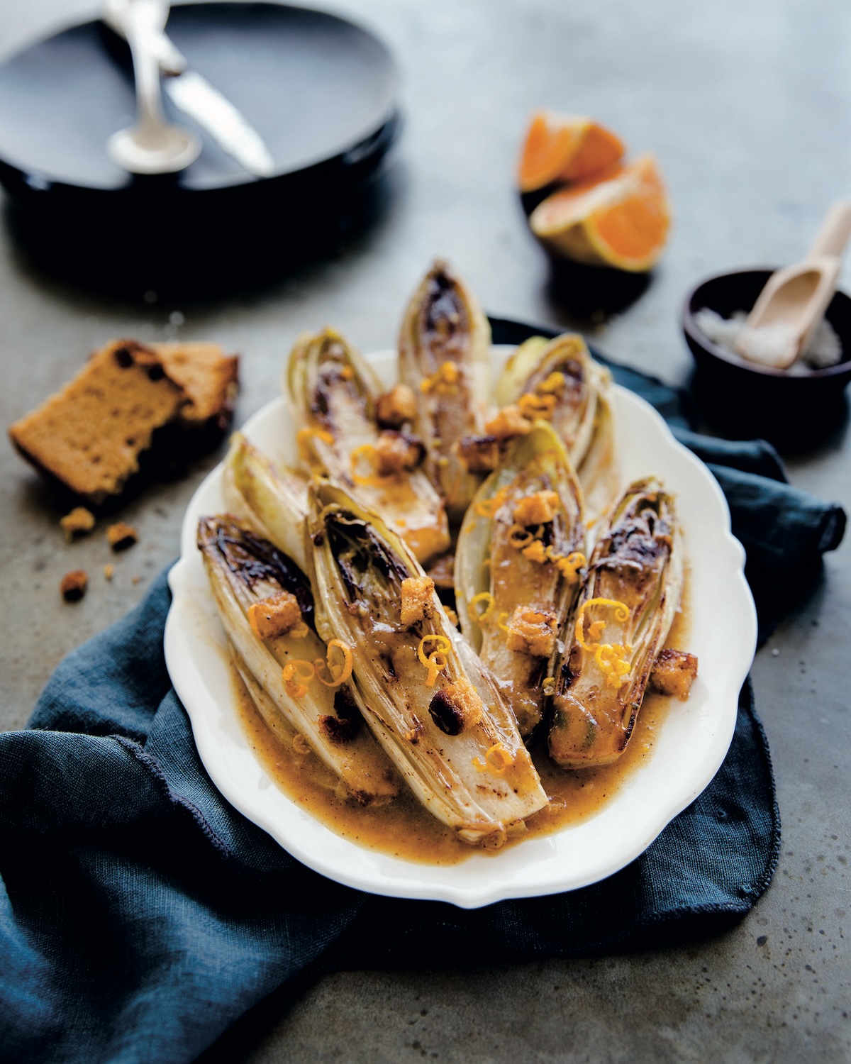 Endives braisées à l'orange et au pain d'épices