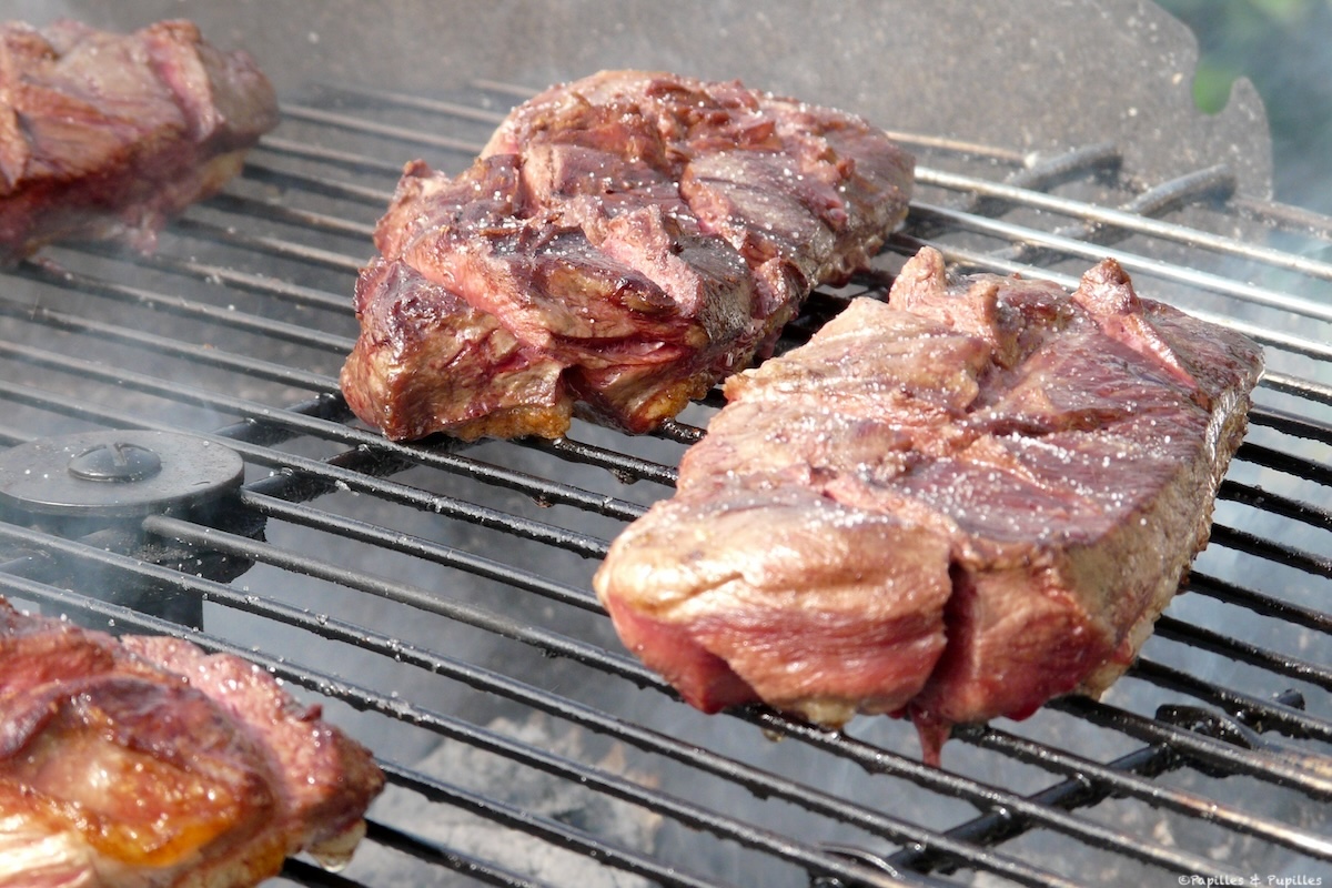 Magrets de canard crus prêts à cuisiner