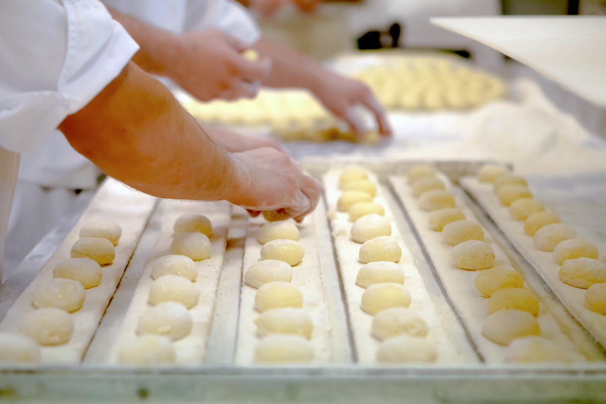 Préparation des beignets - Pologne