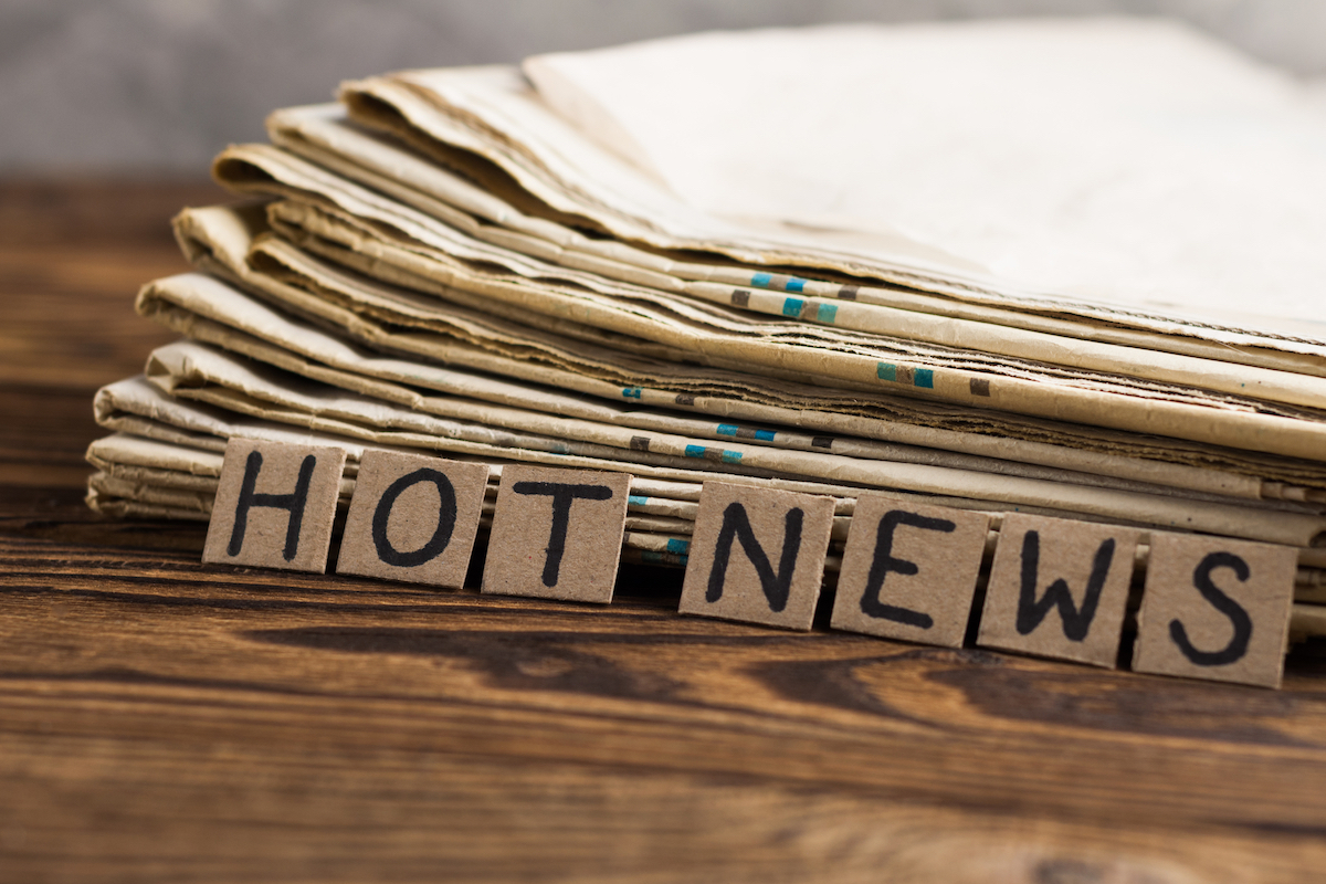 Hot news ©Photo Kozyr shutterstock