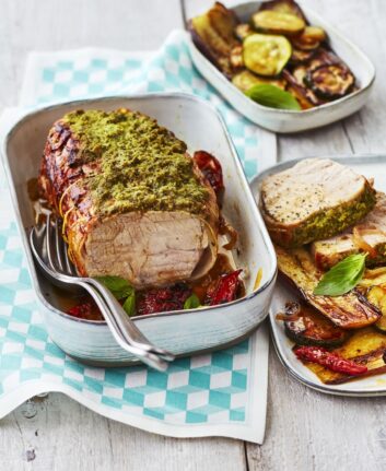 Rôti de veau au pesto roquette-basilic ©Amelie Roche