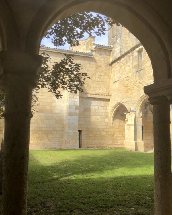 Cloître Les Cordeliers ©Les Cordeliers