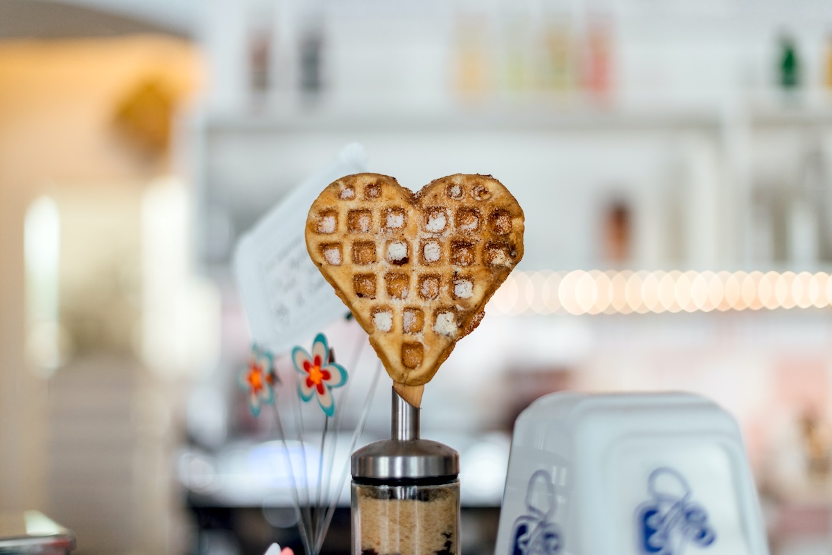 Gaufre coeur ©Roman Kraft CC0 Unsplash