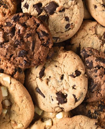 Petits gâteaux sans oeufs © Steve Cukrov. shutterstock