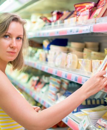 Au supermarché ©Dmitri Ma shutterstock