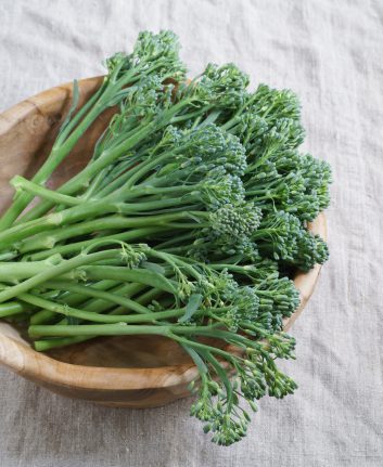 Cime di rapa ©Elisabeth Coelfen shutterstock