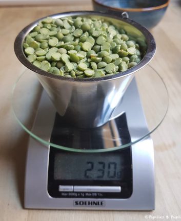Combien pèse une tasse de pois cassés