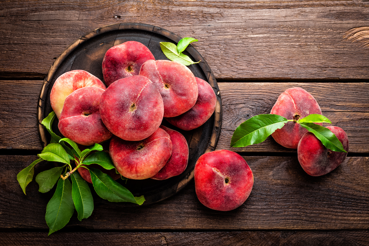 Pêches plates © Sea Wave. shutterstock