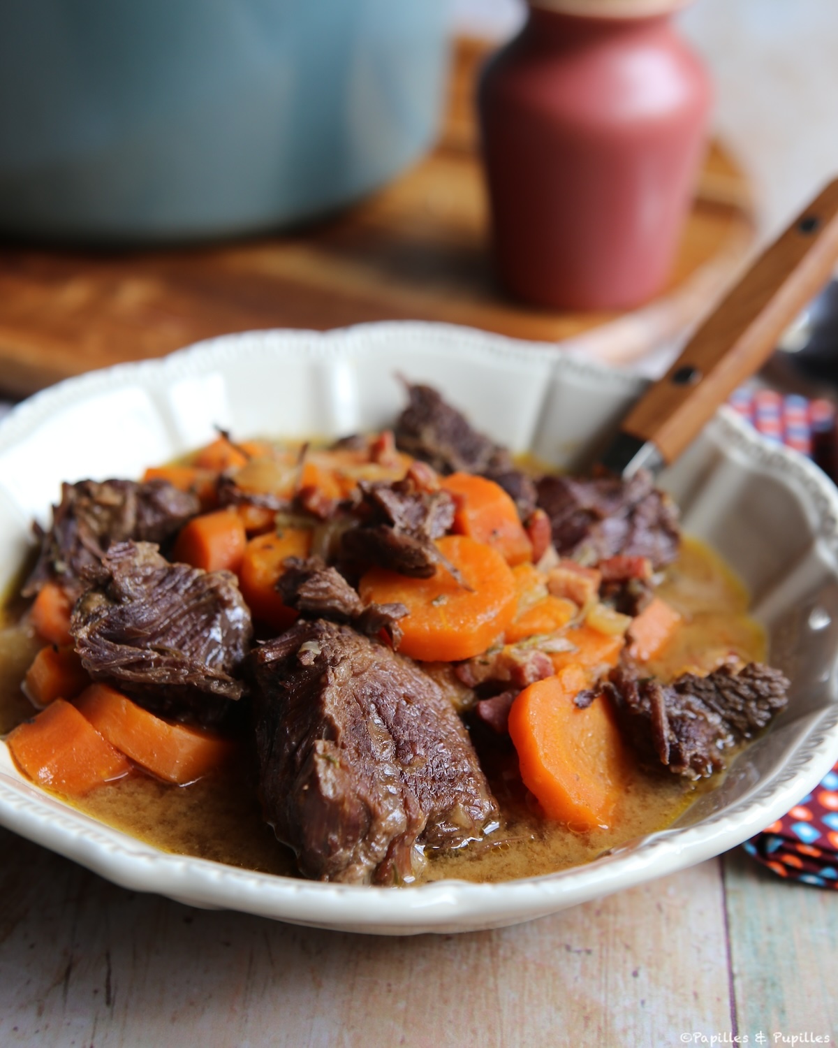 Boeuf mijoté à la moutarde et au whisky