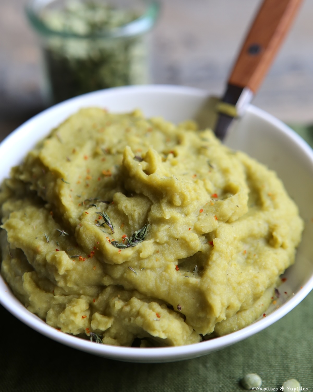 Purées de pois cassés au thym et piment d'Espelette