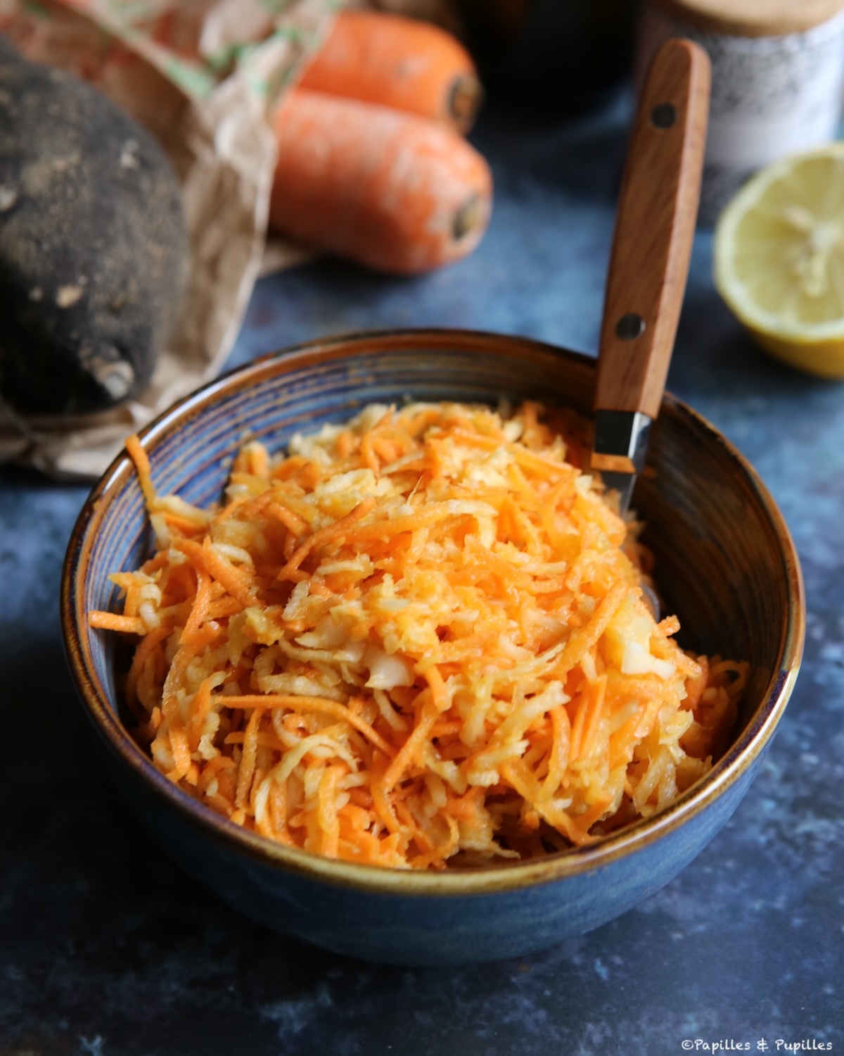 Salade de radis noir, carottes et gingembre