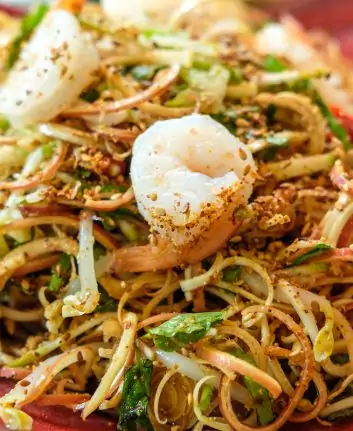 Salade de fleurs de bananier ©Satori Studio shutterstock