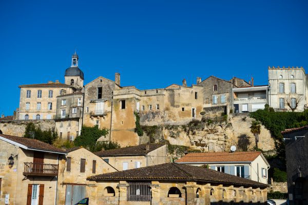Bourg sur Gironde ©SpiritProd33 shutterstock