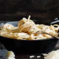 Cacio e Pepe ©Karissaa shutterstock