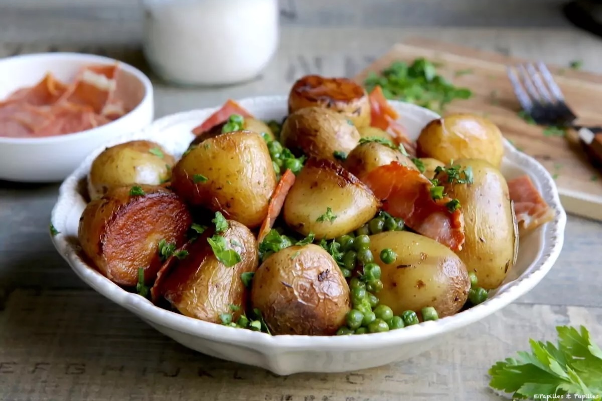 Cocotte de pommes de terre, petit pois et jambon