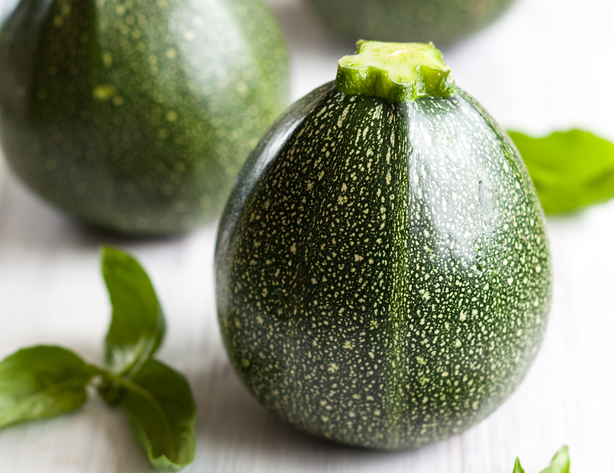 Courgettes rondes ©sarsmis shutterstock