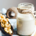 Lait de cajou ©Vorontsova Anastasiia shutterstock