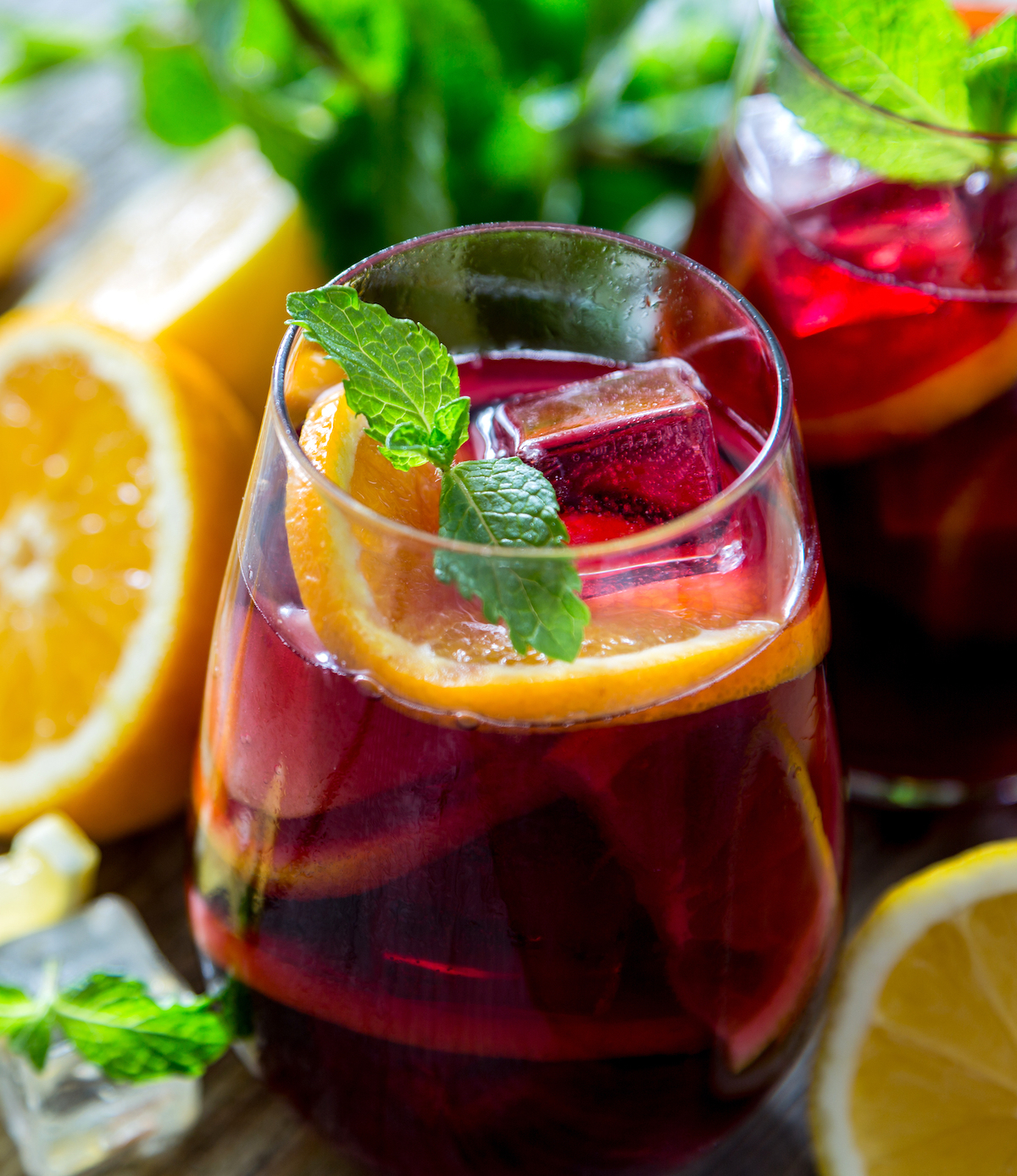 Sangria ©Oleksandra Naumenko shutterstock