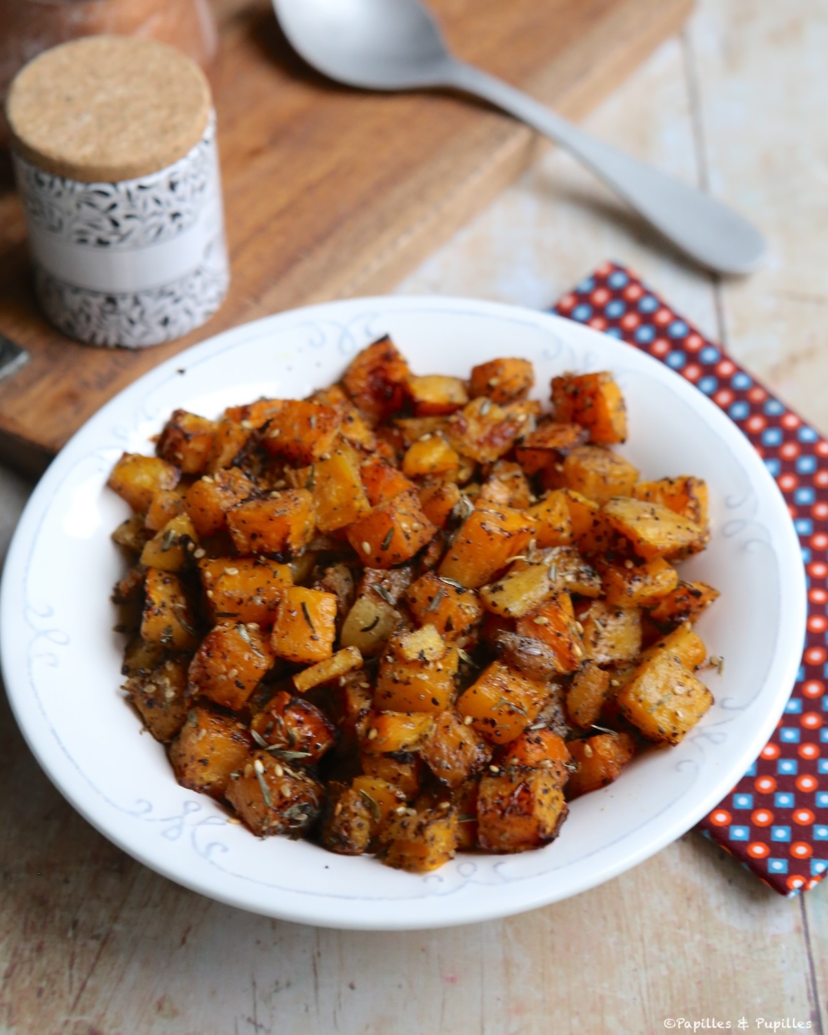 Dés de butternut rôtis au four au Zaatar