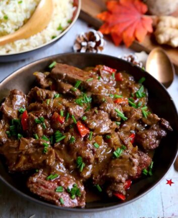 Onglet de bœuf croustillant, sauce orange gingembre