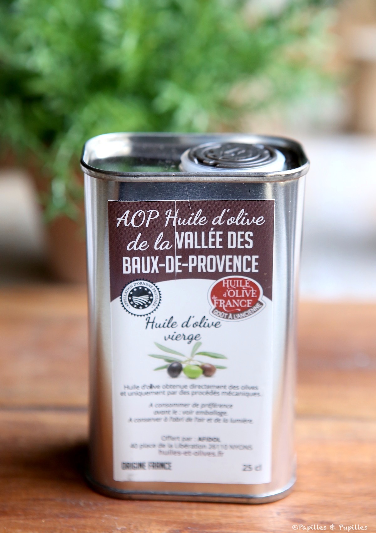 Huile d'olive de la Vallée des Baux de Provence AOP