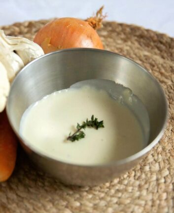 Sauce béchamel au Valençay