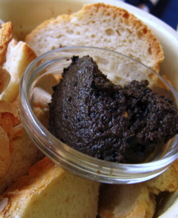 Tapenade ©adaenn CC BY-NC 2.0