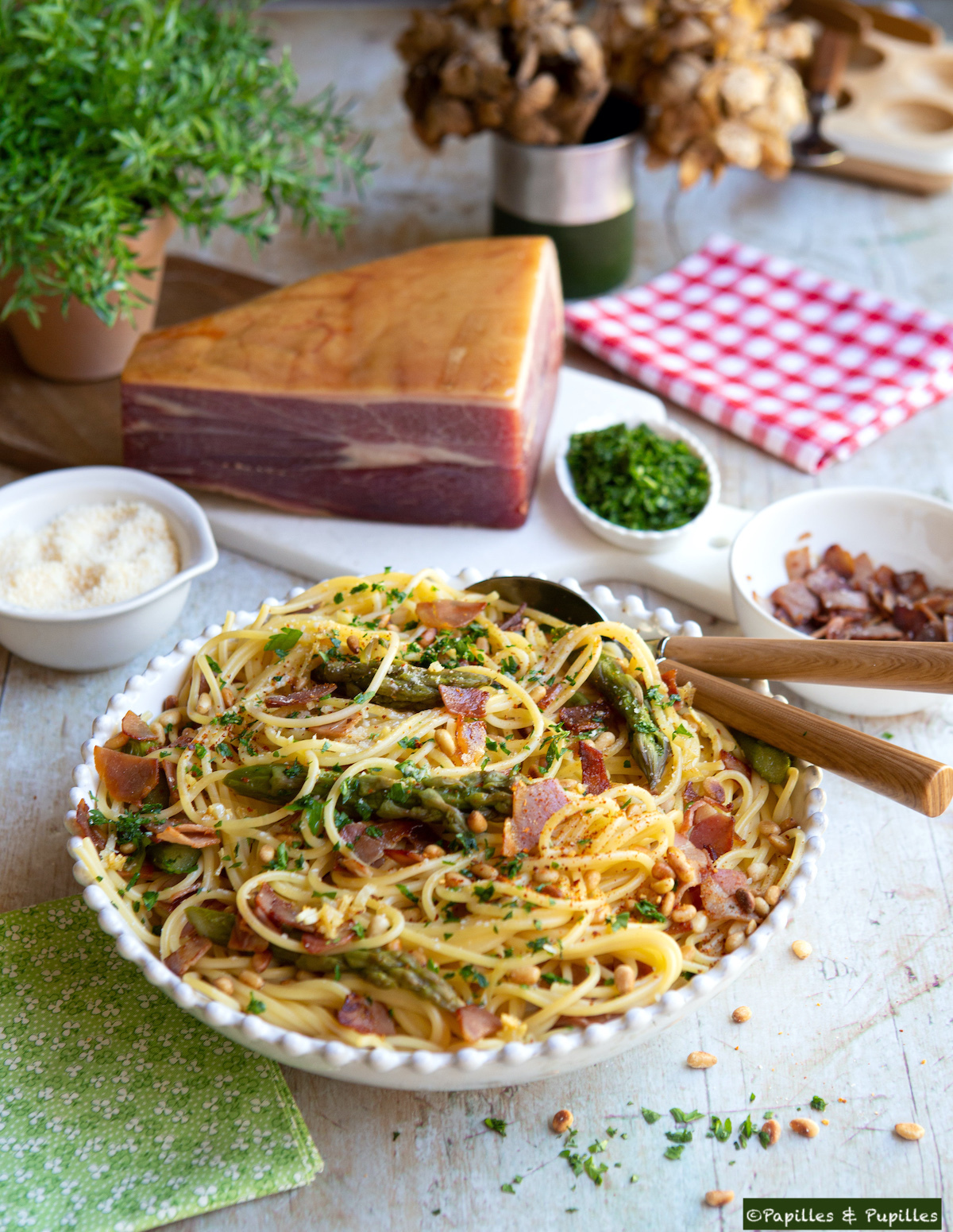 Spaghetti au jambon de Bayonne asperges vertes 