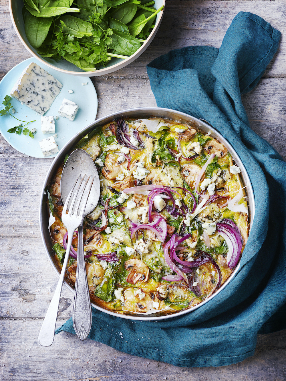 Frittata aux légumes et à la fourme ©Marion Lemarchand CNIEL