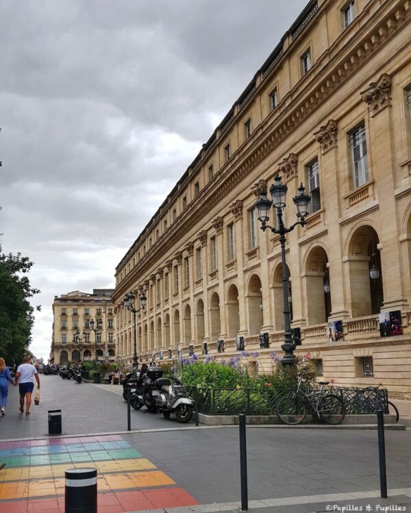 Bordeaux - Grand Théâtre, cours du Chapeau Rouge