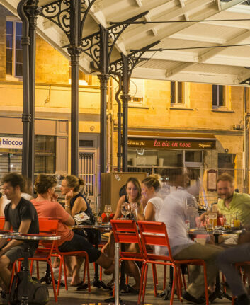 Place du marché des Chartrons - Terrasses - Halle des Chartrons©Vincent