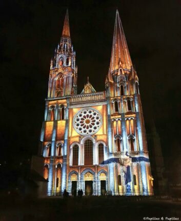 Cathédrale de Chartres en lumière
