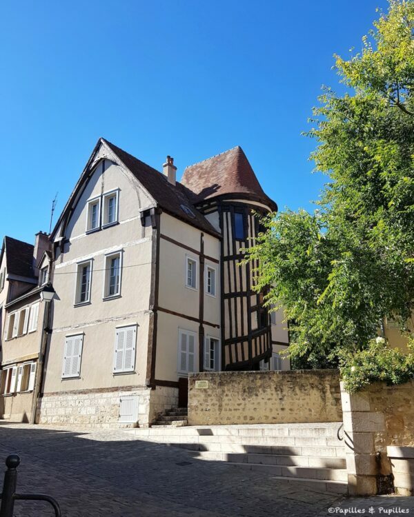 Escalier de la reine Berthe