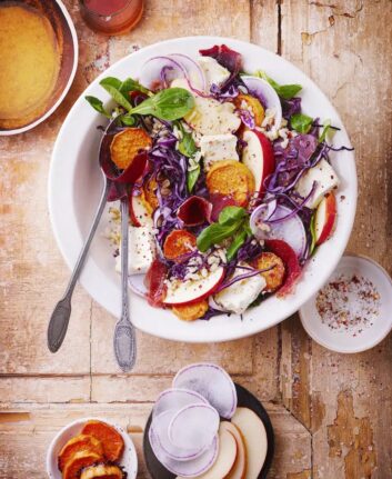 Salade automnale façon bowl au Brillat Savarin