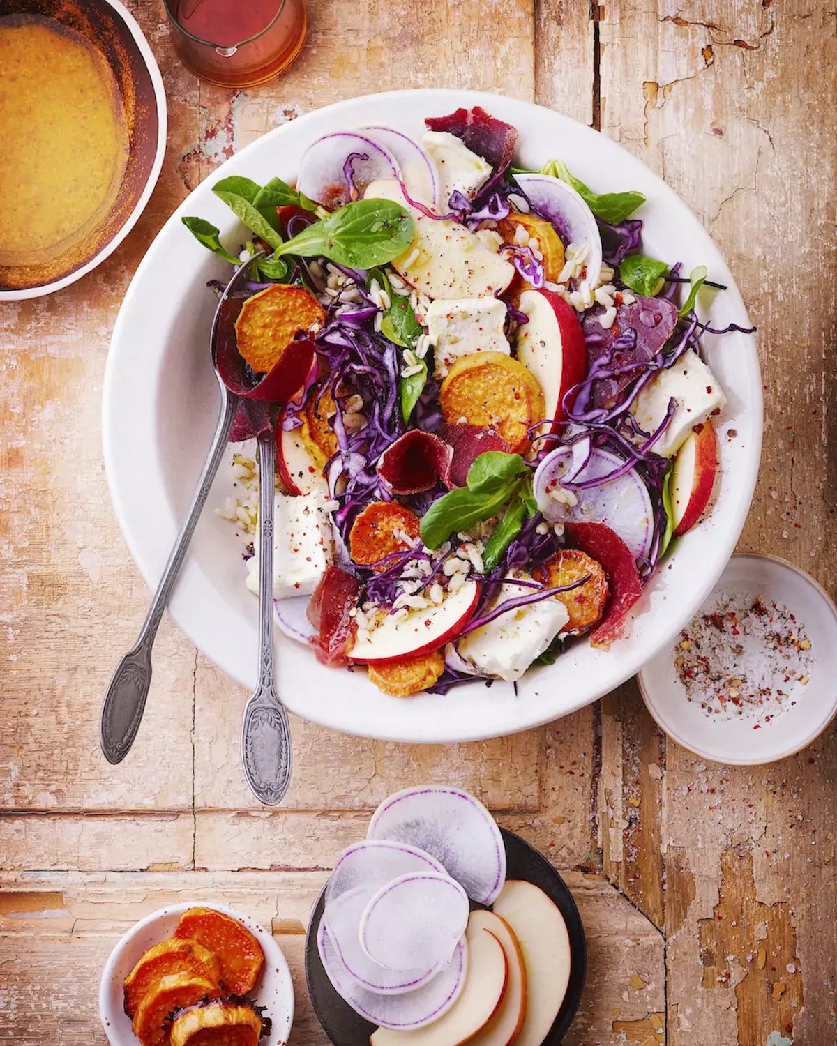 Salade automnale façon bowl au Brillat Savarin
