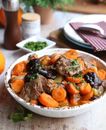 Sauté de veau à l'orange et aux pruneaux