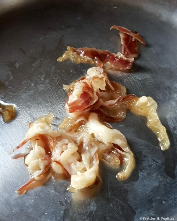 Gras de jambon dans la poêle