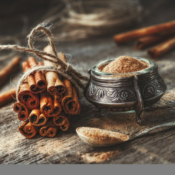 Cannelle ©Bukhta Ihor ©shutterstock